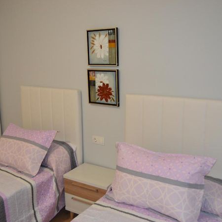 Apartmán Inmoinsuas Marisol House Sarria Exteriér fotografie