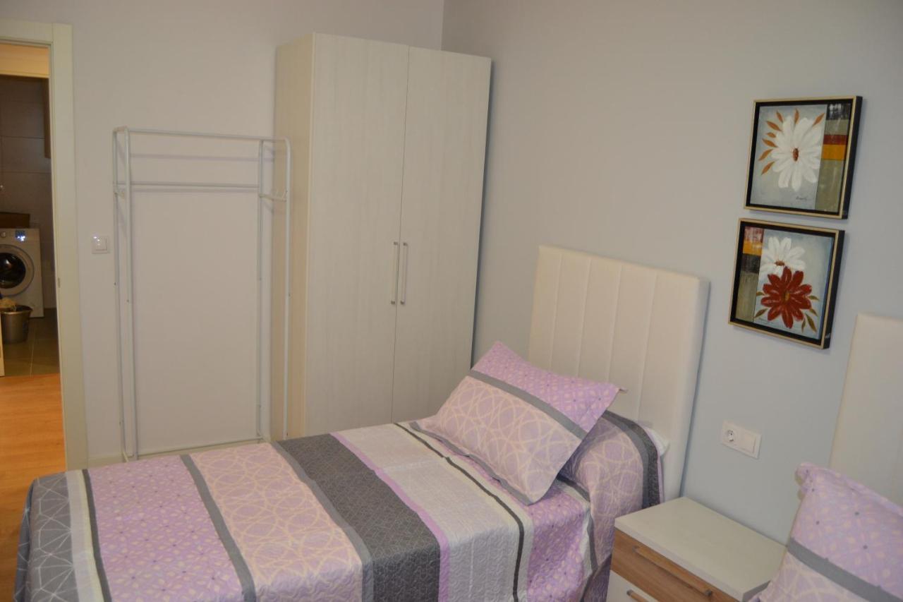 Apartmán Inmoinsuas Marisol House Sarria Exteriér fotografie